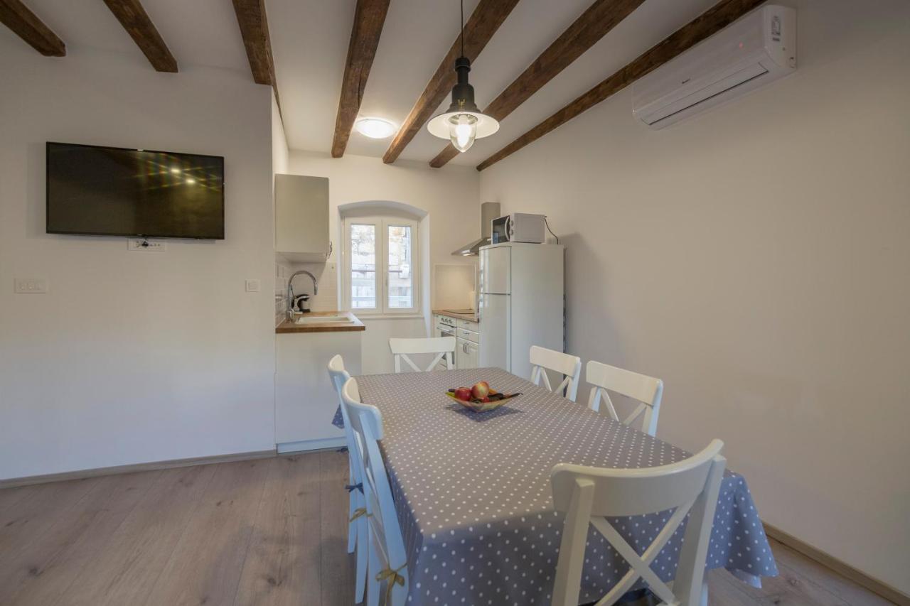Apartments Bepi 코미자 외부 사진