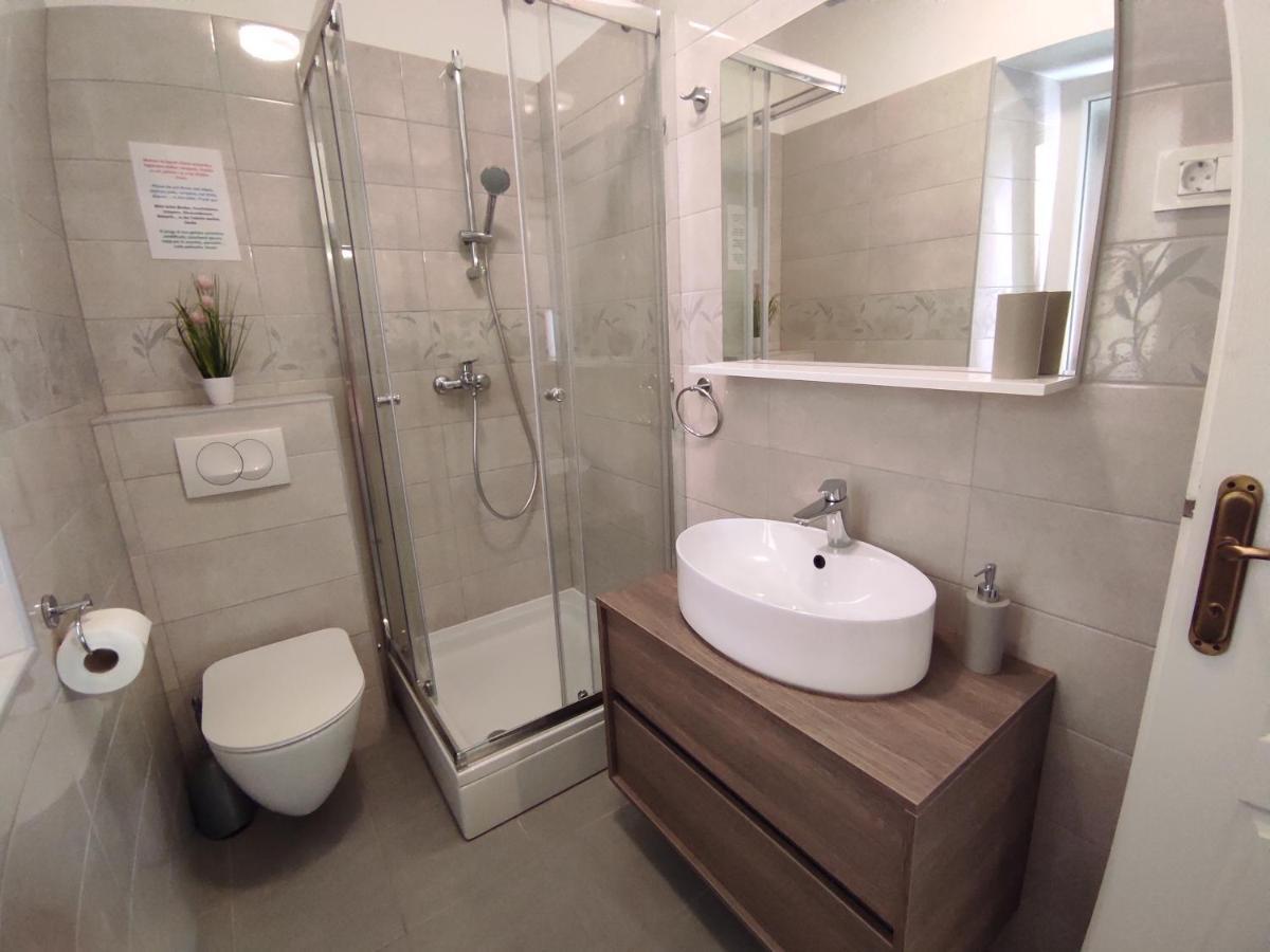 Apartments Bepi 코미자 외부 사진