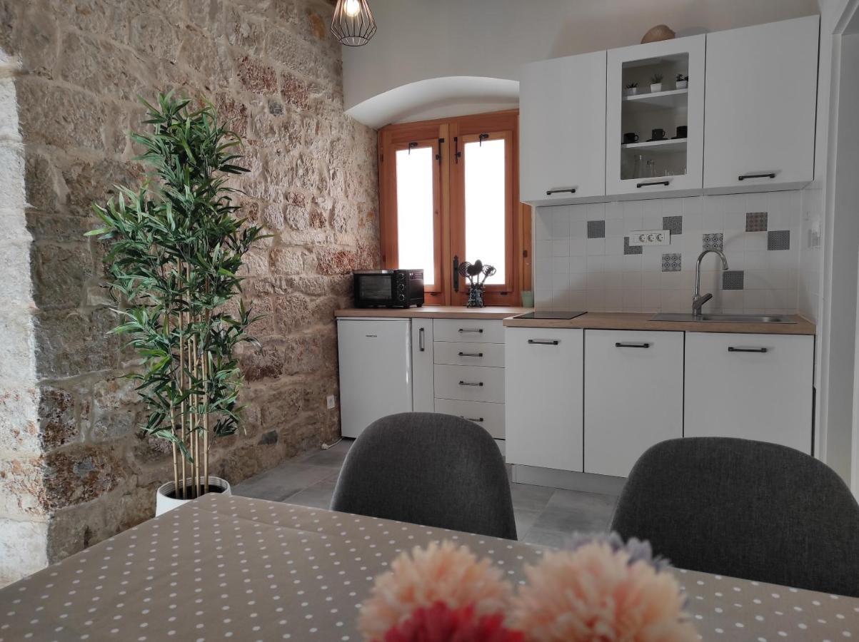 Apartments Bepi 코미자 외부 사진